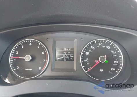 2014 Volkswagen Jetta 1.8T Se z USA, uszkodzony, nr VIN 3VWD17AJ5EM221707